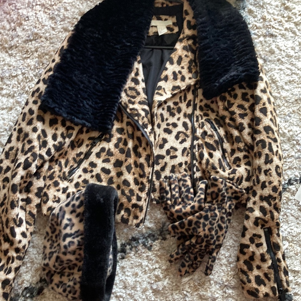 Cute Four Piece Set.  Leopard Jacket, & 3 other items.